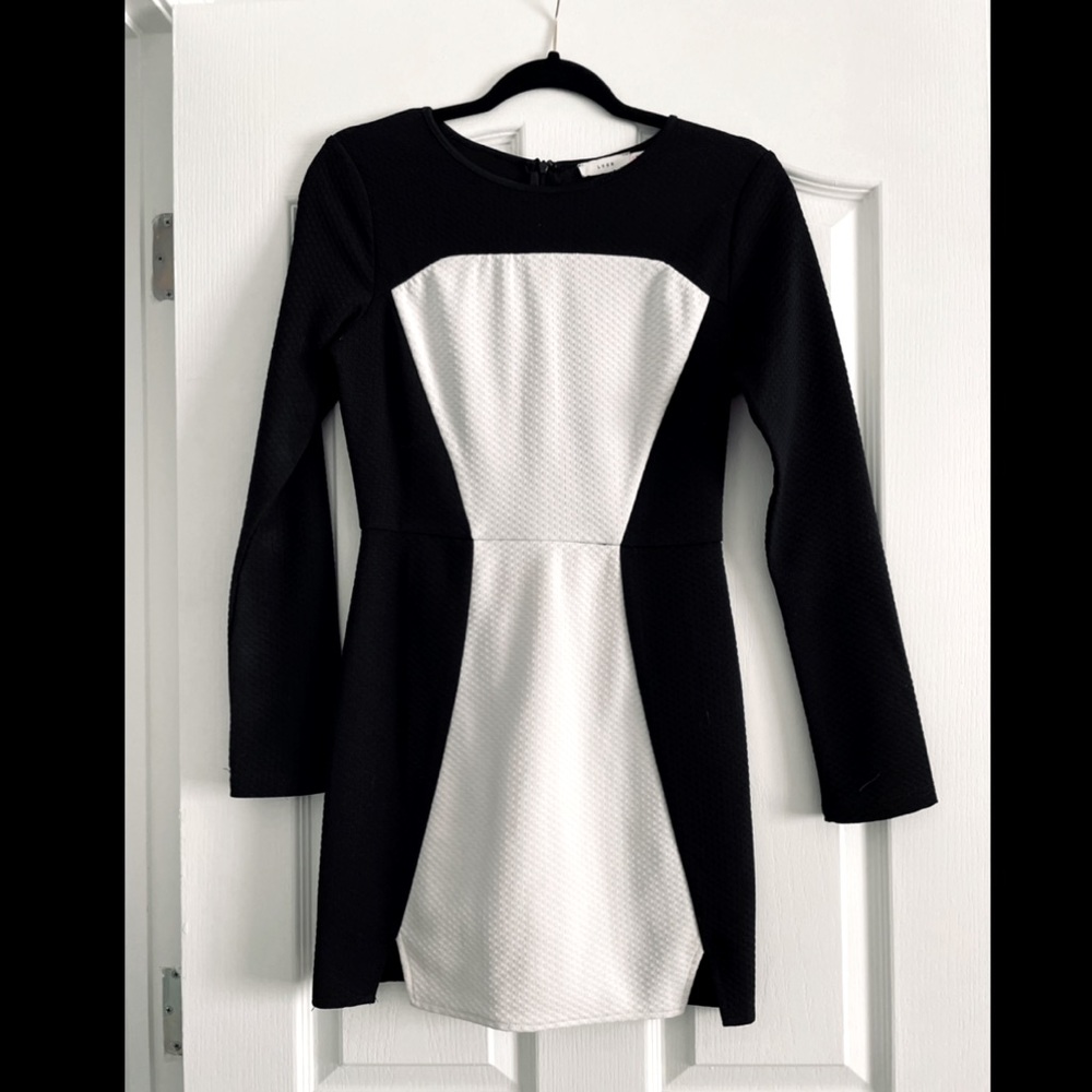 Lush Black and White Long Sleeve Mini Dress Size Small